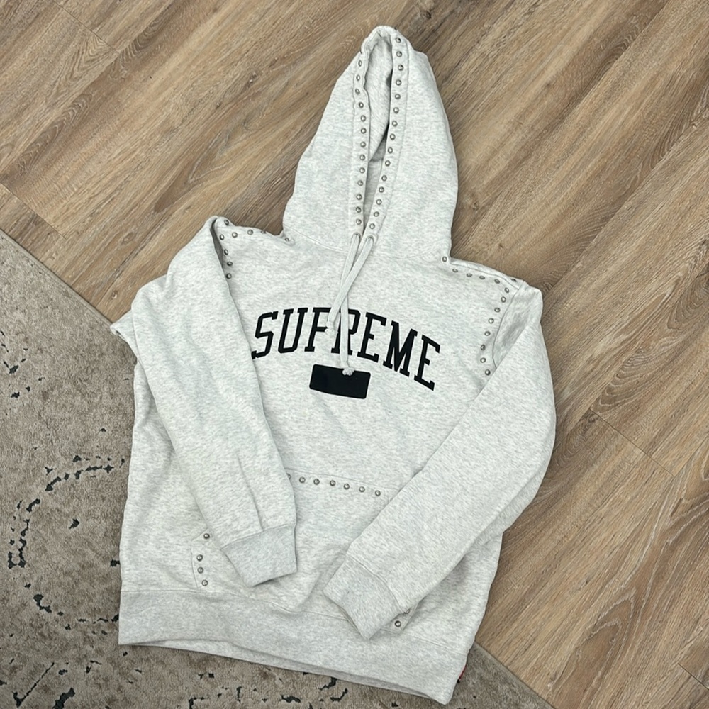 FW18 supreme studded hoodie